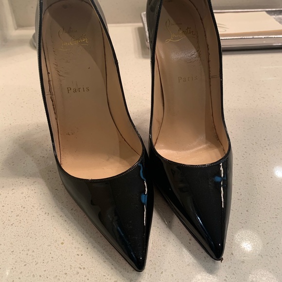 Heels - Picture 2 of 3